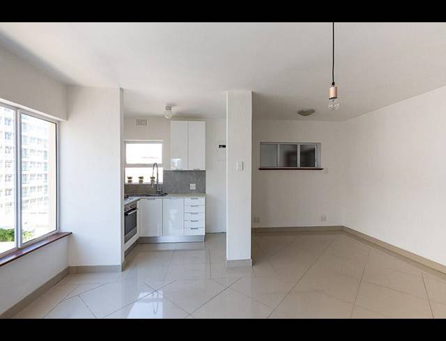 0 BEDROOM APARTMENT FOR SALE IN SEA POINT